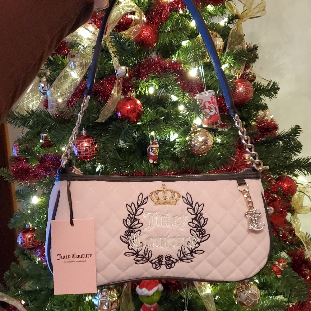 Royal Moment Shoulder Bag
